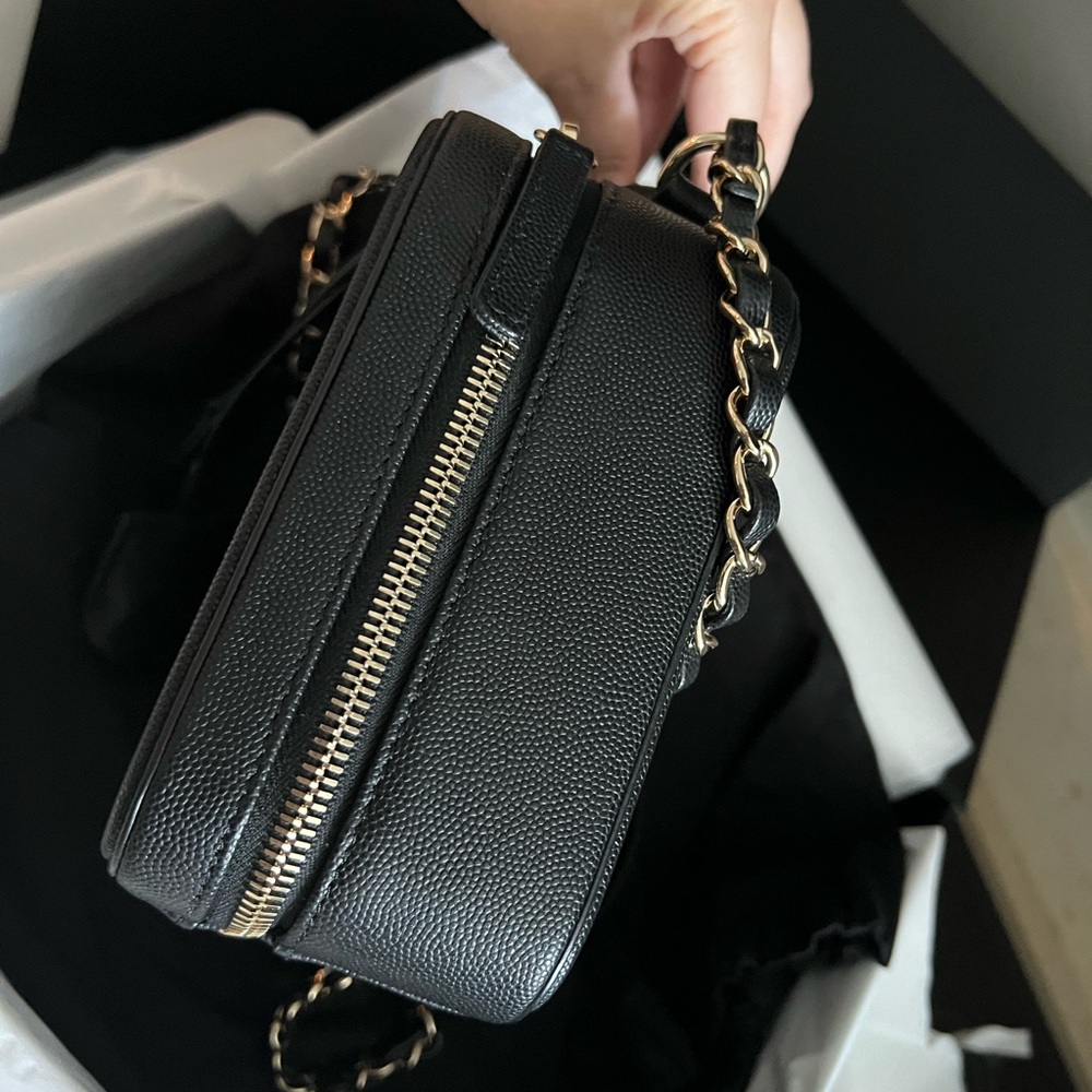 Chanel Medium Black Filigree Quilted Calf Grain Vanity Case w Handle - 20C - NWT - Picture 7 of 11